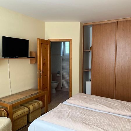 Privát Pekný dvor Apartamento Rajecké Teplice Exterior foto